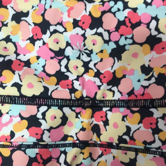 NEW Athleta Ace Printed Tennis Skort. XL - Picture 7 of 9